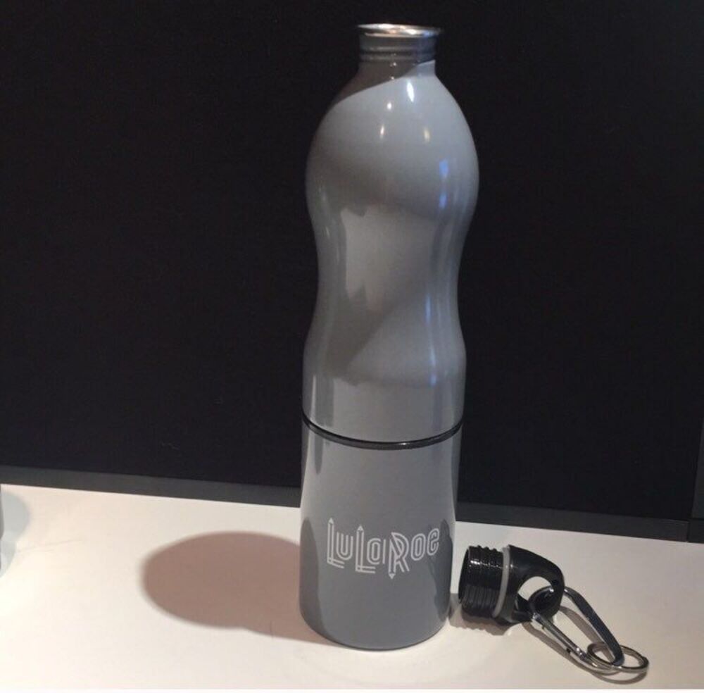 LuLaRoe 20 Ounce Bottle